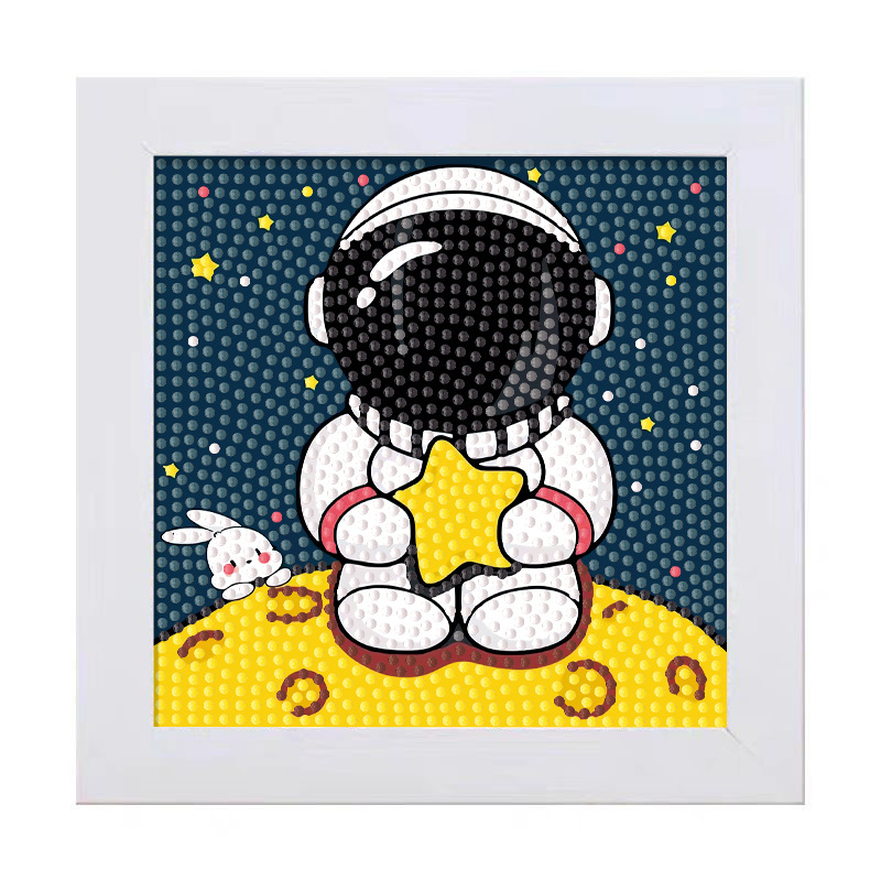 Keeppley astronaut crystal dia - Embroidery Embellishments บทวิจารณ์และราคา