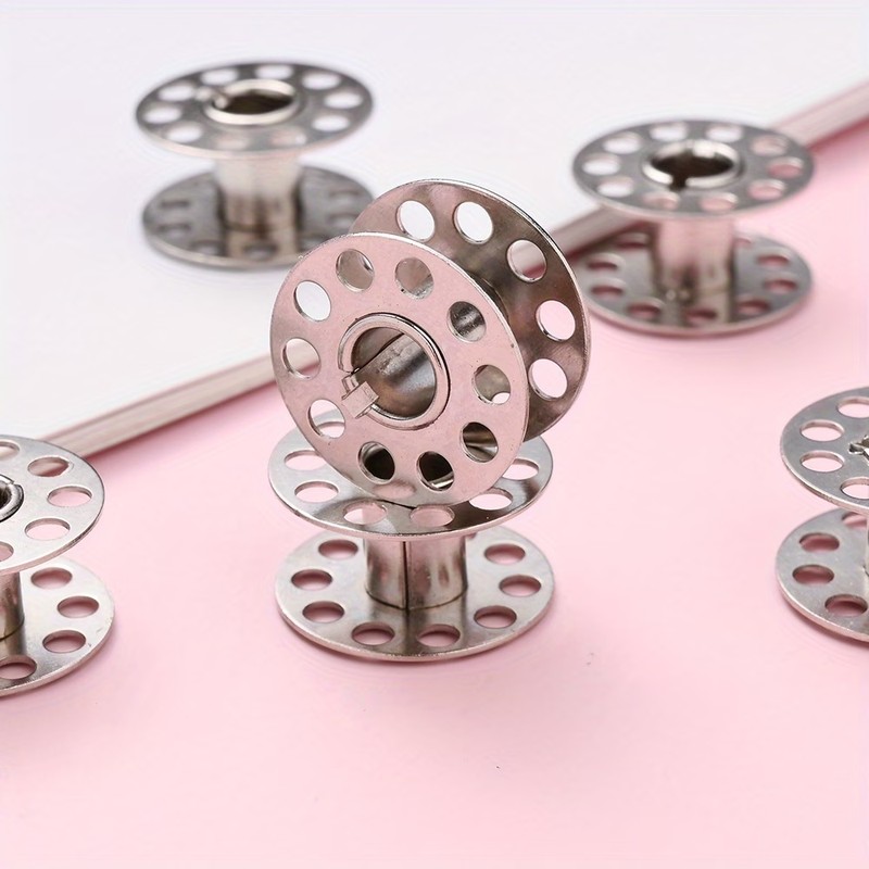 94Pcs Rustproof Metal Bobbins, - Embroidery Craft บทวิจารณ์และราคา