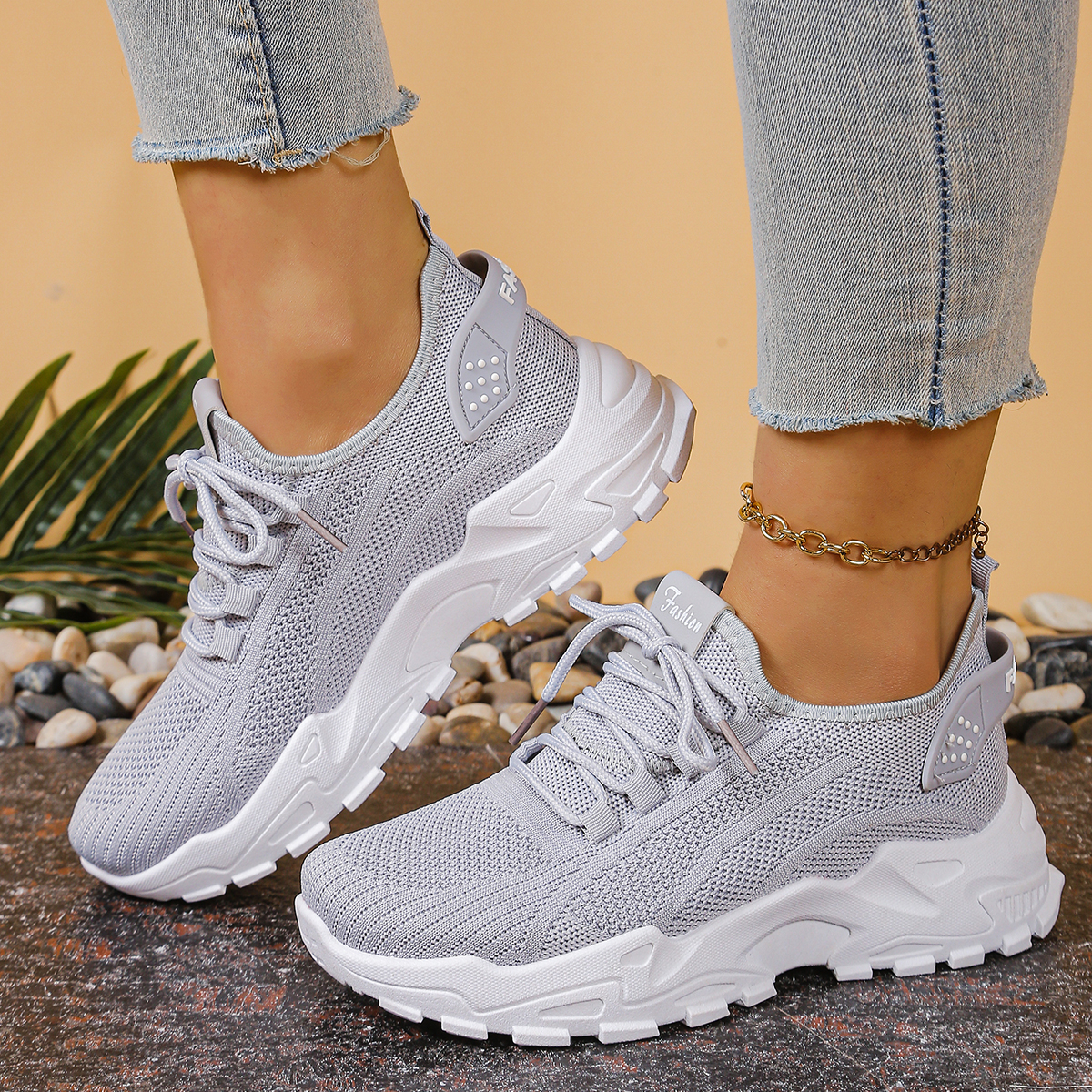 Women's sports shoes 2026，Brea - Guipure Lace Panel บทวิจารณ์และราคา