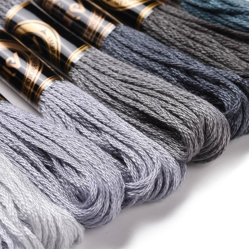 8 Skeins 70 Yards Grey Friends - Embroidery Embellishments บทวิจารณ์และราคา