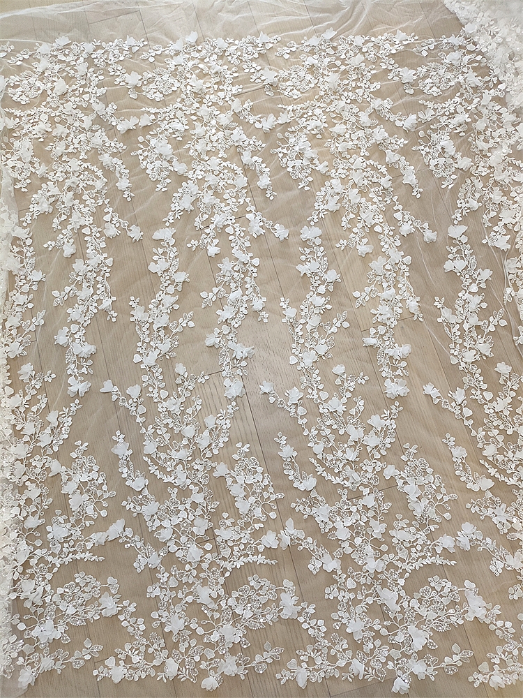 Ivory 3D Floral Hand Beaded La - Embellish Craft บทวิจารณ์และราคา