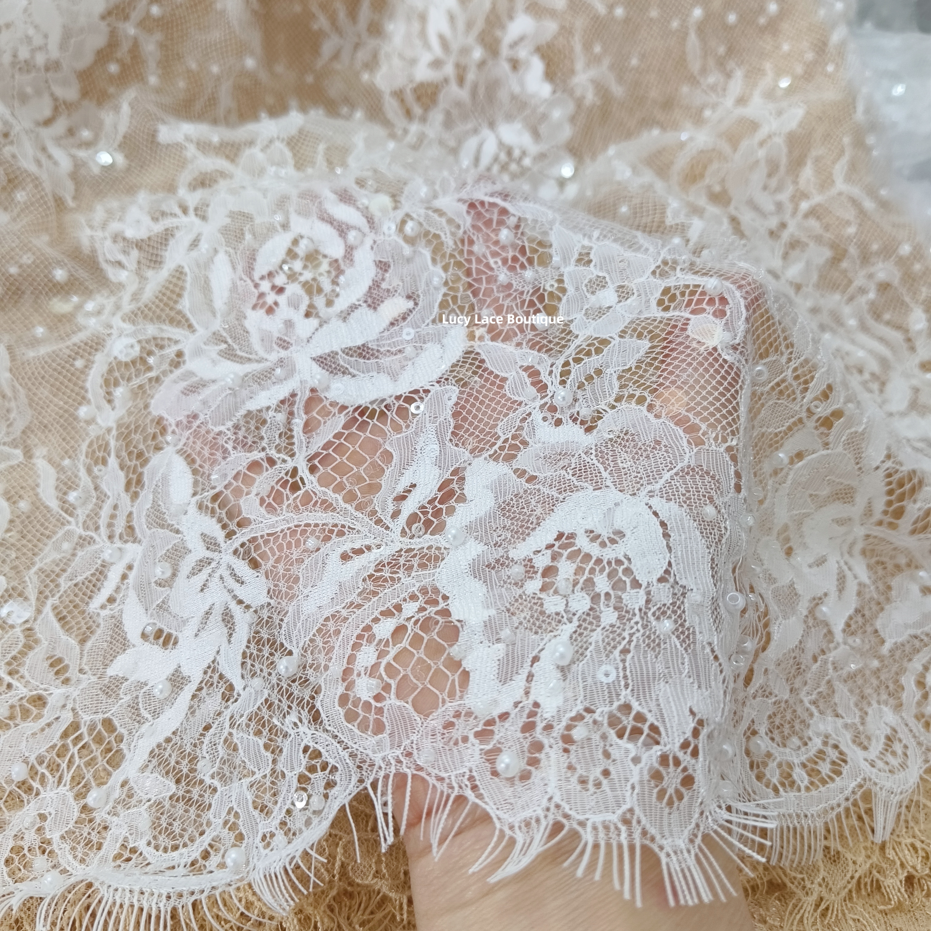 1 Panel 1.5M Wide 3M Long Off  - Sequin Fabric Panel บทวิจารณ์และราคา